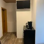 Monteurzimmer Ahnetal Zweibettzimmer Einzelzimmer Mit Eigenem Bad Accommodatie bij particulieren Dornberg (Kassel)